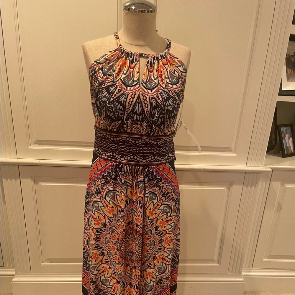 stretchy material very faltering dress maxi 52 inches from top to bottom